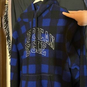 American Eagle Outfitters Blue and Black Plaid Hoodie